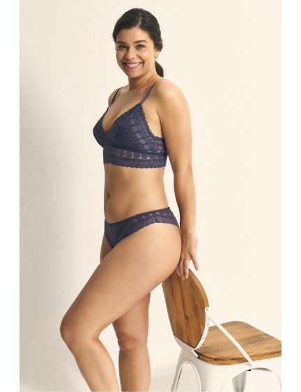 CONJUNTO BRALETTE CON COPA FOAM EXTRAÍBLE CON BIKINI ENCAJE