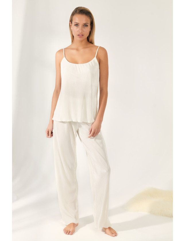 CONJUNTO LENCERO PANTALÓN LARGO CON TOP TIRANTES SATÉN PLISADO