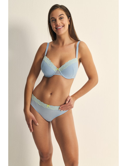 CONJUNTO SUJETADOR RELLENO FINO PATRÓN ADAPTADO A CAPACIDAD CON BIKINI