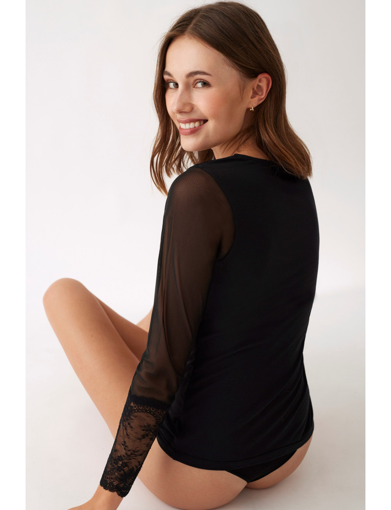 CAMISETA MANGA LARGA MODAL CON ENCAJE Y MANGAS TUL