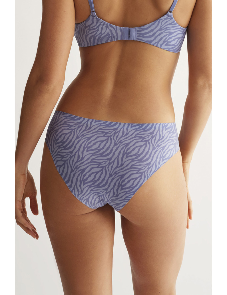 BIKINI COSTURAS ENGOMADAS CON SUAVE MICROFIBRA