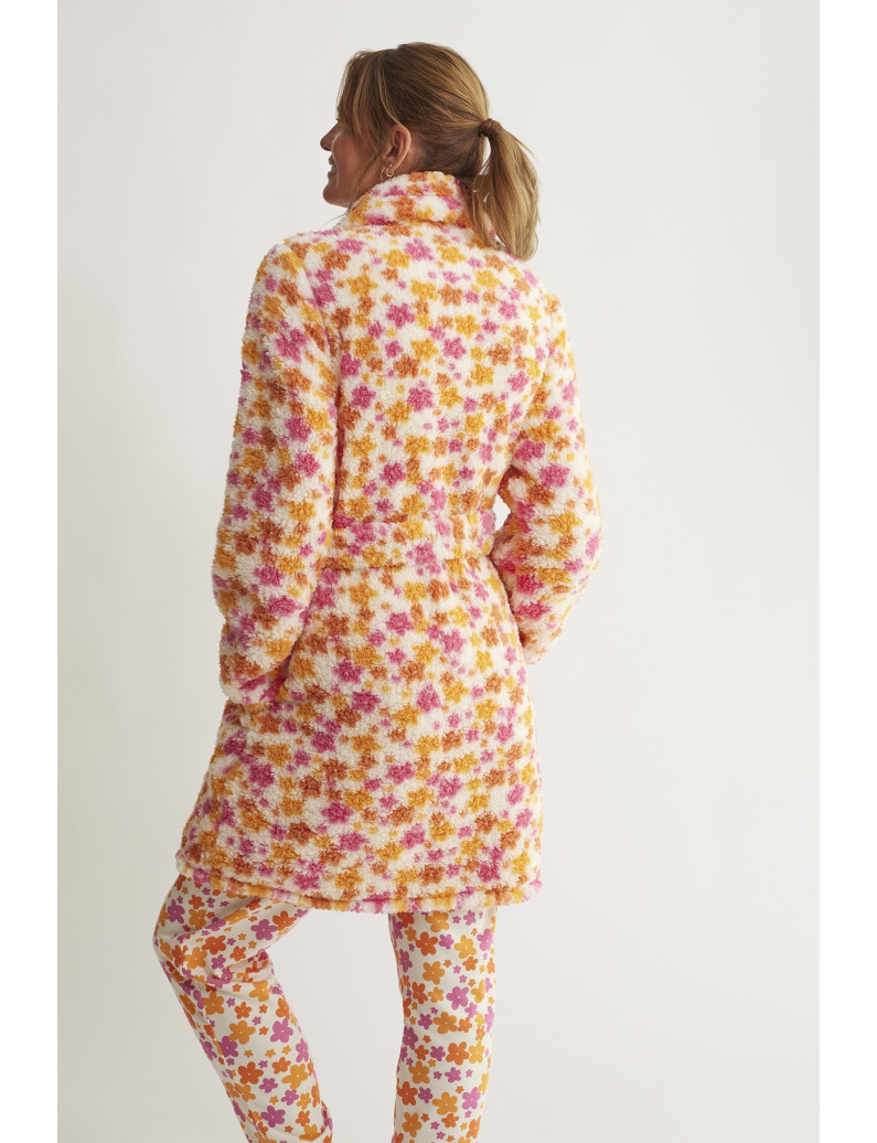 BATA TEJIDO BORREGUITO CON CINTURÓN