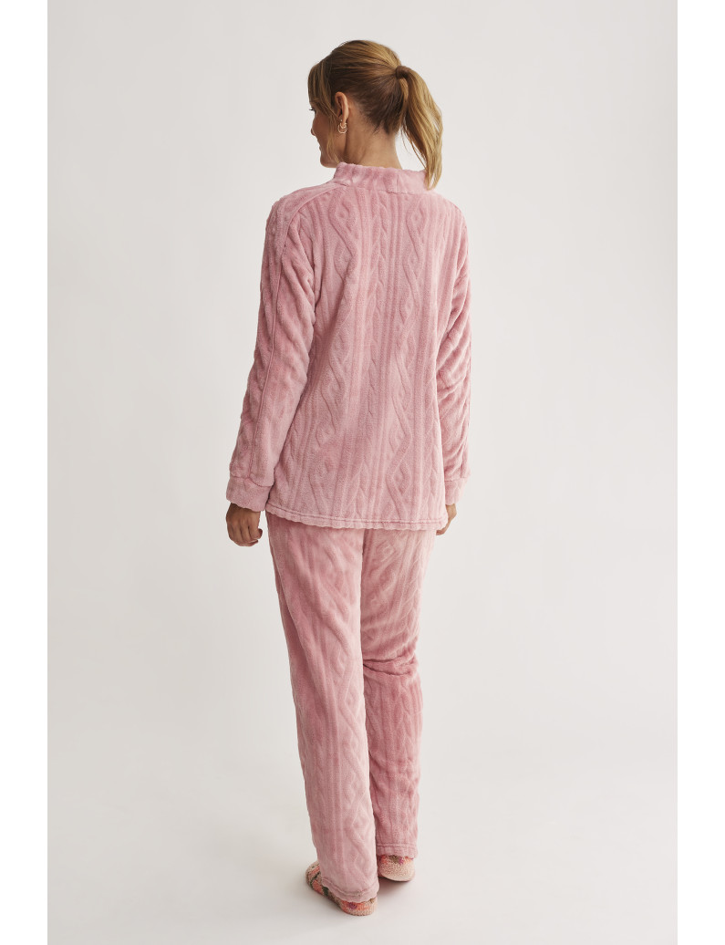 PIJAMA PANTALÓN LARGO Y SUDADERA MANGA LARGA TEJIDO PELUDO JACQUARD TRENZAS
