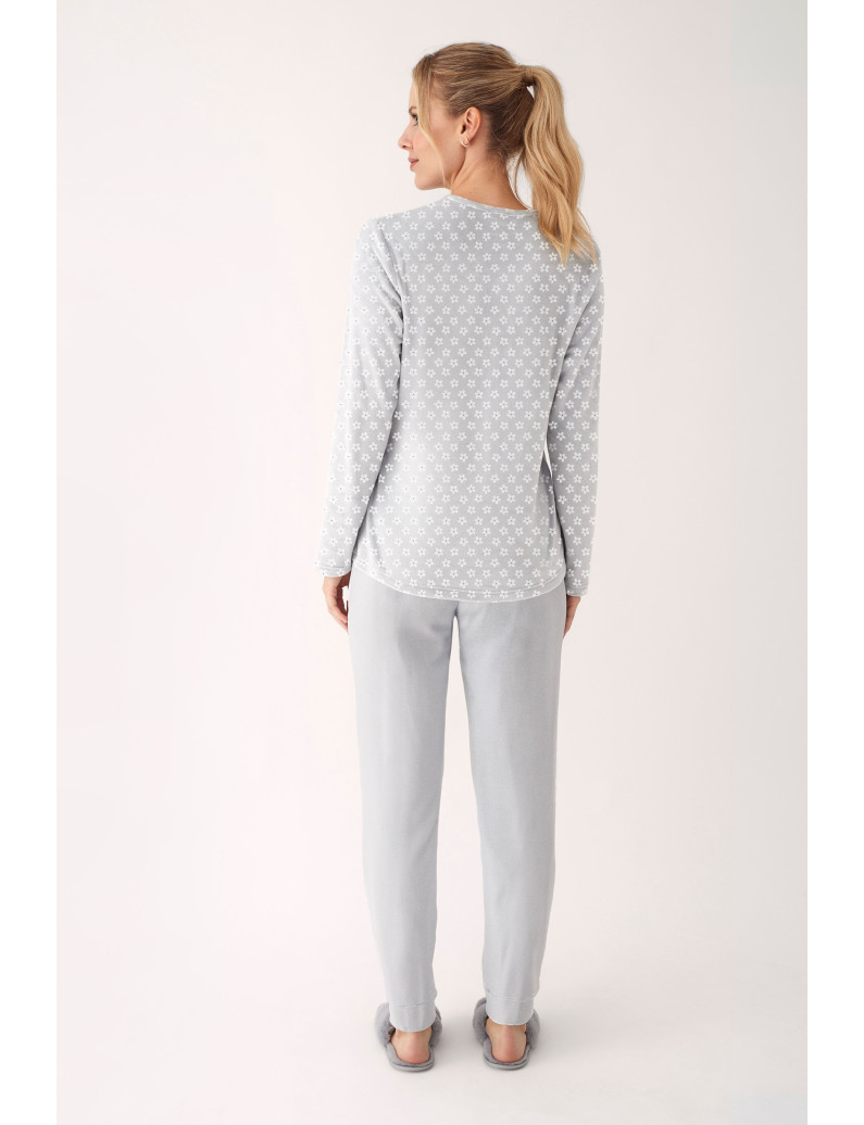 PIJAMA PANTALÓN LARGO PUÑO CON CAMISETA MANGA LARGA REALIZADO EN SUAVE TERCIOPELO ELÁSTICO