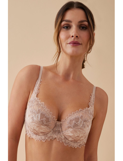 SUJETADOR CON ARO Y MEDIA COPA FOAM