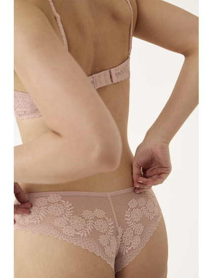 CONJ. SUJETADOR RELLENO TRIANGULAR SIN AROS CON BRASILEÑA TENDERNESS