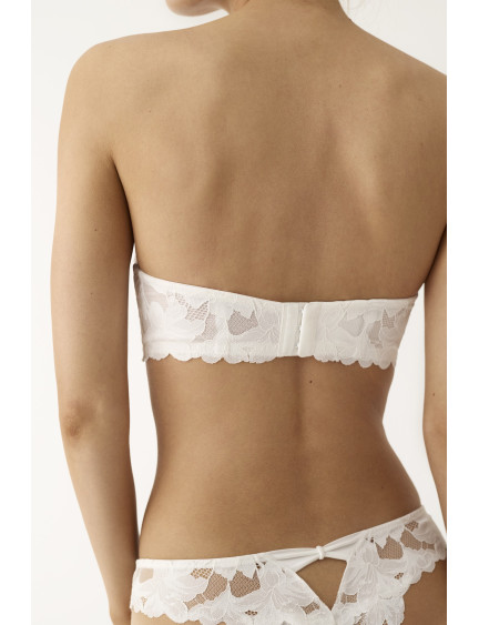 SUJETADOR PUSH-UP BALCONETTE TIRANTES EXTRAÍBLES CON COPAS LISAS