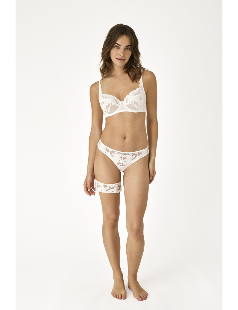 PACK REGALO NOVIA: TANGA ENCAJE CON LIGA BELLEZA