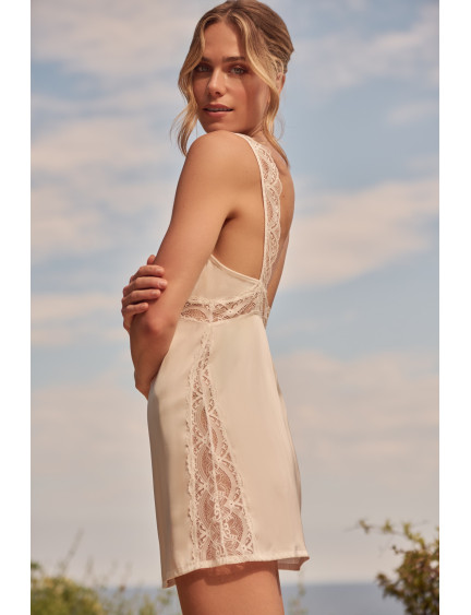 CAMISÓN LENCERO CORTO TIRANTES SATÉN ELÁSTICO BELLEZA