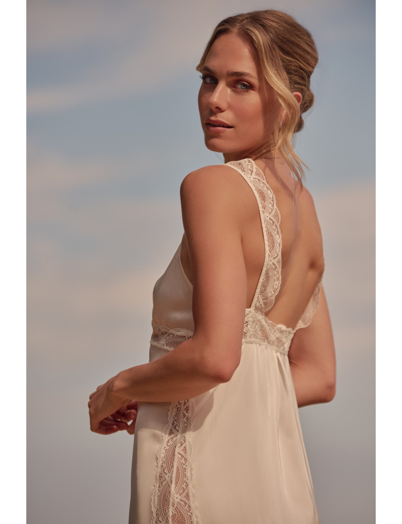 CAMISÓN LENCERO LARGO TIRANTES SATÉN ELÁSTICO BELLEZA