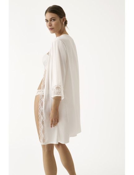 BATA KIMONO CORTA SATÉN ELÁSTICO BELLEZA