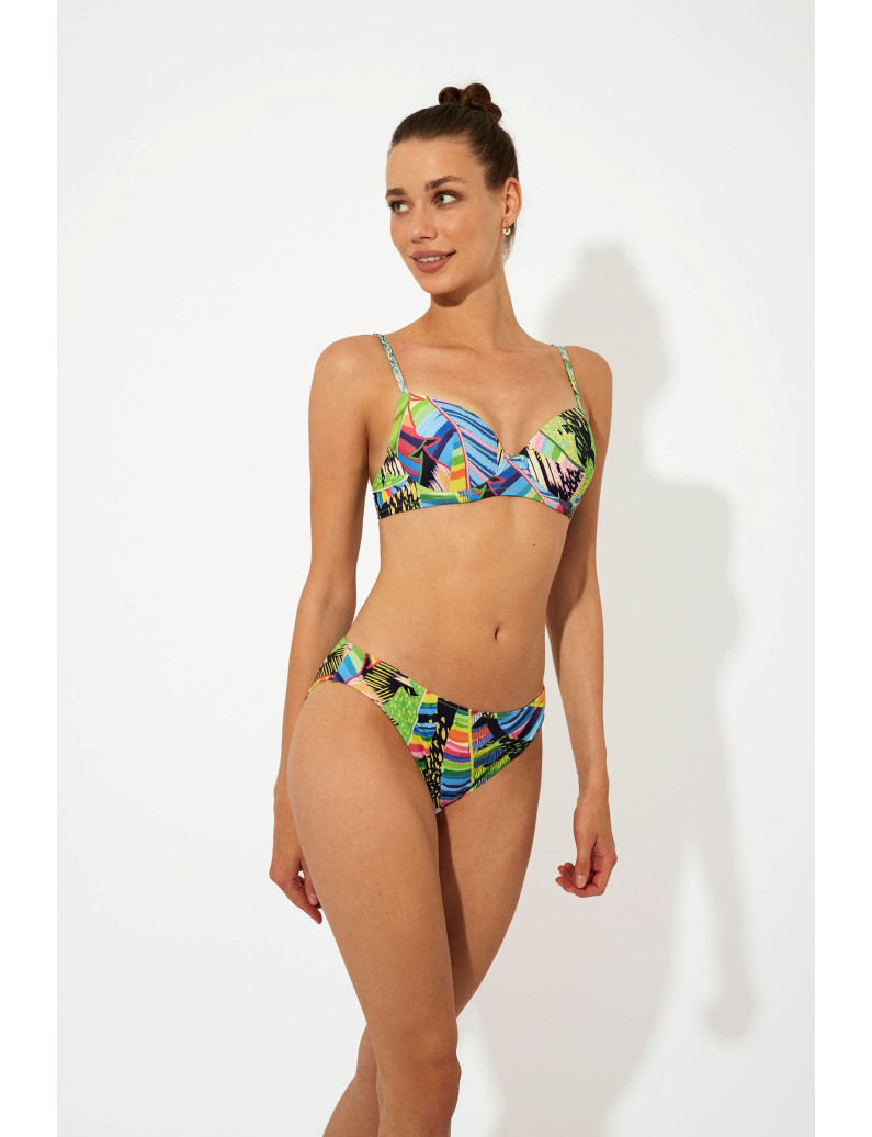 CONJUNTO SUJETADOR CON AROS Y COPA PREHORMADA FOAM CON BIKINI