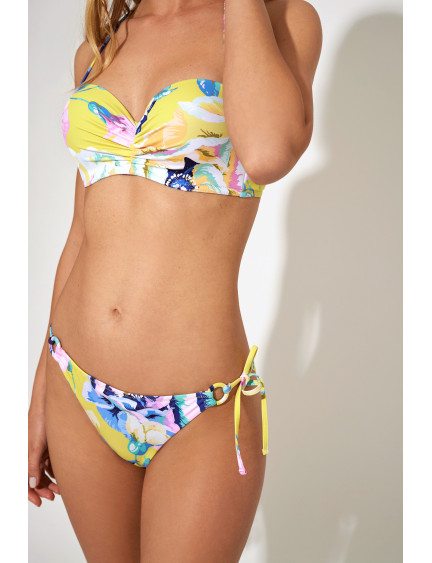 CONJUNTO SUJETADOR BANDEAU CON COPA PREHORMADA FOAM Y AROS CON BIKINI.
