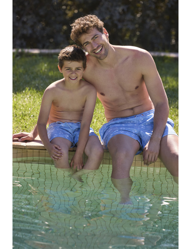 BAÑADOR NIÑO ESTAMPADO ISLA. TEJIDO FAST DRY.