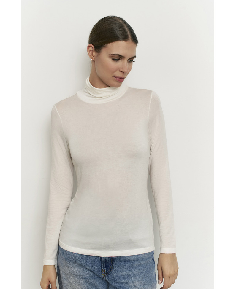 CAMISETA INTERIOR MANGA LARGA CUELLO ALTO DE CÁLIDO TEJIDO MODAL CON LANA