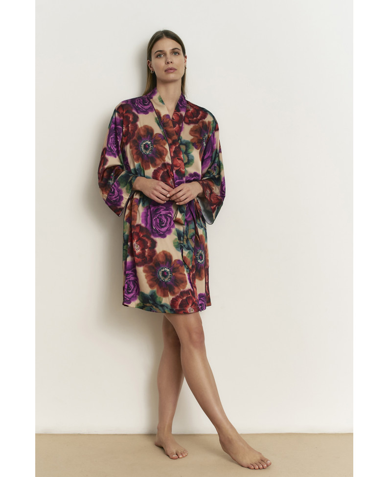 BATA KIMONO LENCERA SATÉN ELÁSTICO