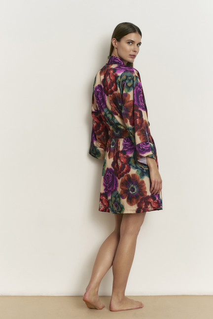 BATA KIMONO LENCERA SATÉN ELÁSTICO