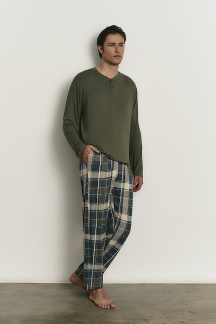 PIJAMA PANTALÓN LARGO CON CAMISETA MANGA LARGA TEJIDO VISCOSA