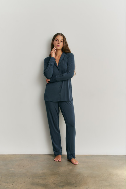 PIJAMA ESMOQUIN PANTALÓN LARGO CON CAMISETA MANGA LARGA ABIERTA VISCOSA