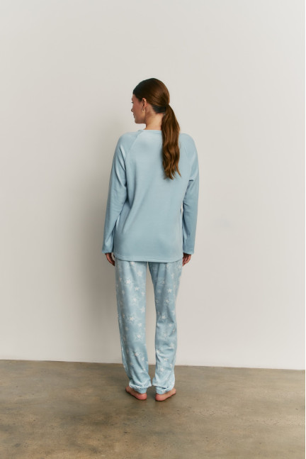 PIJAMA PANTALÓN LARGO PUÑO CON CAMISETA MANGA LARGA REALIZADO EN SUAVE TERCIOPELO ELÁSTICO