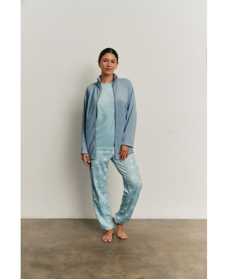 PIJAMA 3 PIEZAS PANTALÓN LARGO PUÑO CON CAMISETA MANGA LARGA REALIZADO EN SUAVE TERCIOPELO ELÁSTICO. BATA TEJIDO PELUDO CON CREM
