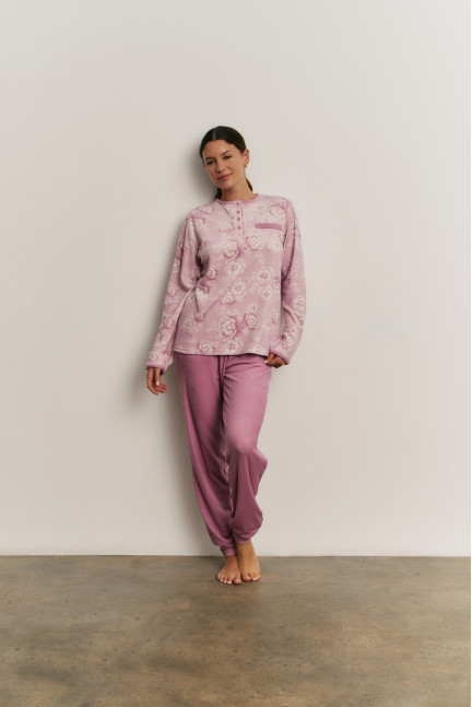 PIJAMA PANTALÓN LARGO PUÑO CON CAMISETA MANGA LARGA REALIZADO EN SUAVE TERCIOPELO ELÁSTICO