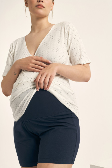 PIJAMA MATERNAL PANTALÓN CORTO CON CAMISETA MANGA CORTA MODAL/ALGODÓN. PRÁCTICO SISTEMA DE APERTURA PARA FACILITAR LA LACTANCIA